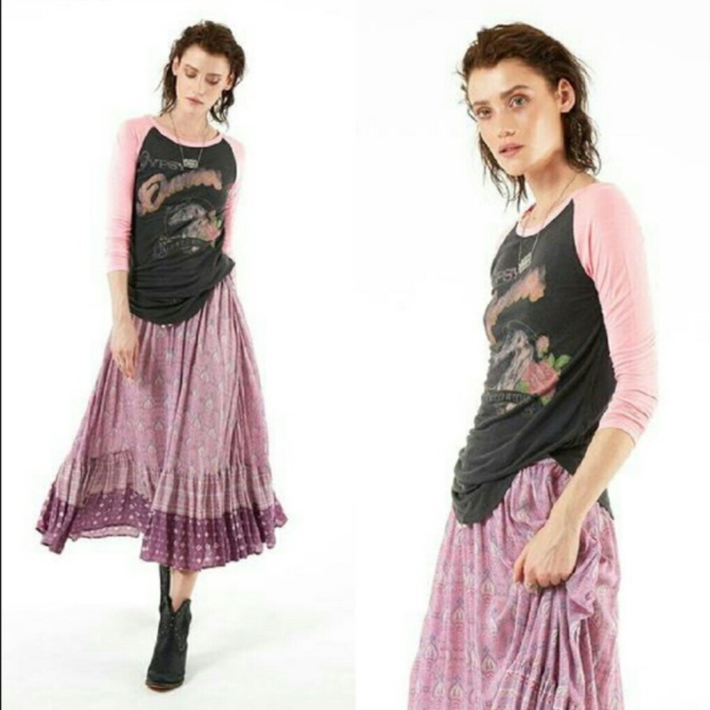 Spell and the gypsy tee